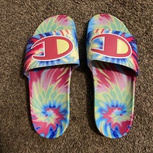 Champion slides size 9 men size 7